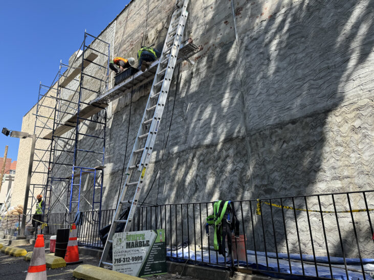 stucco façade